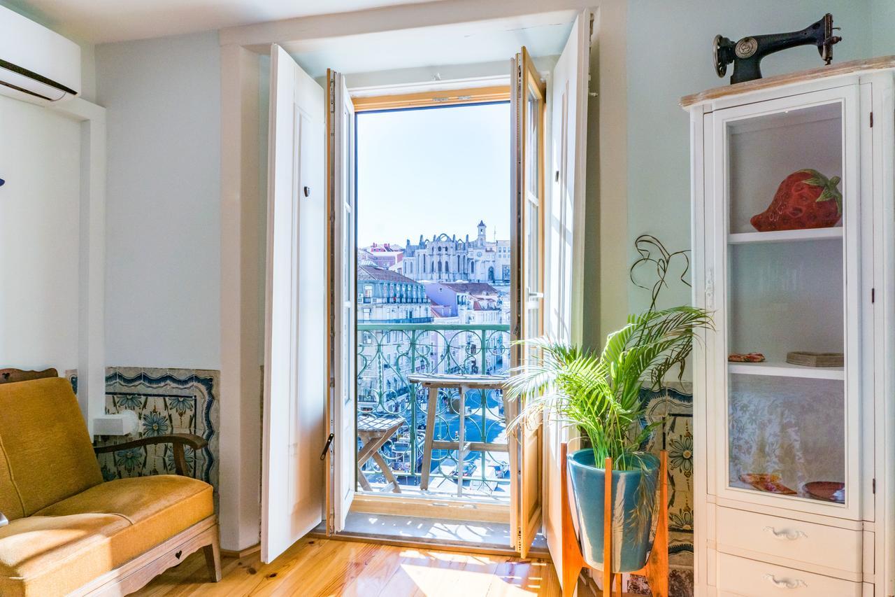 Charming Apartments In The Heart Of Lisbon Exterior photo