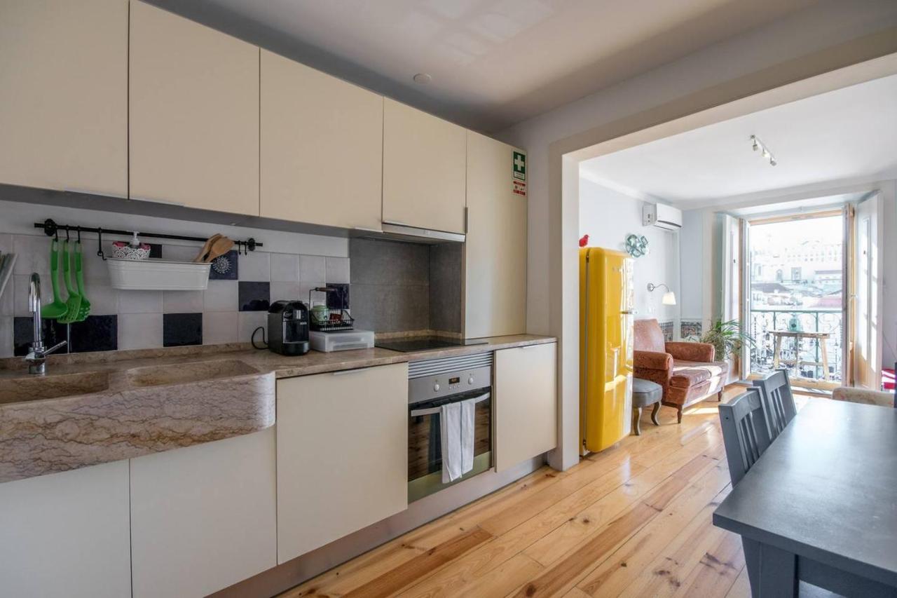 Charming Apartments In The Heart Of Lisbon Exterior photo